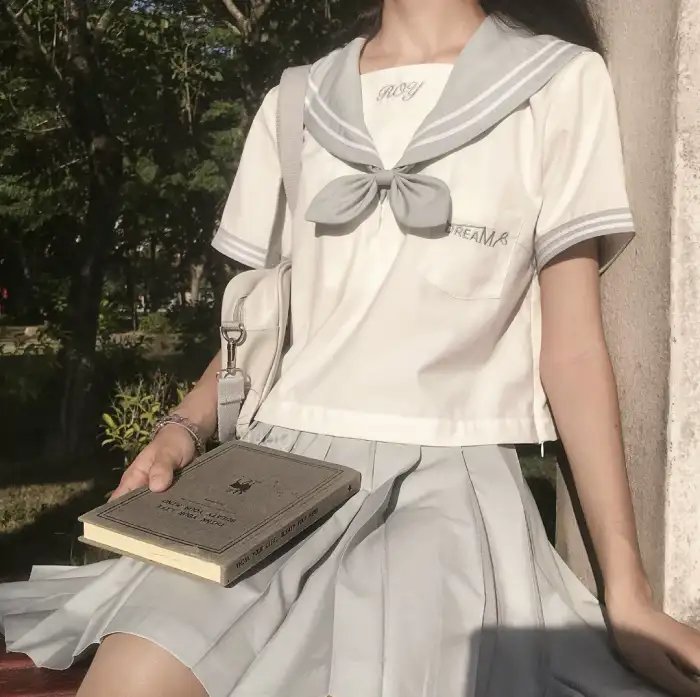 吉尔的妻子